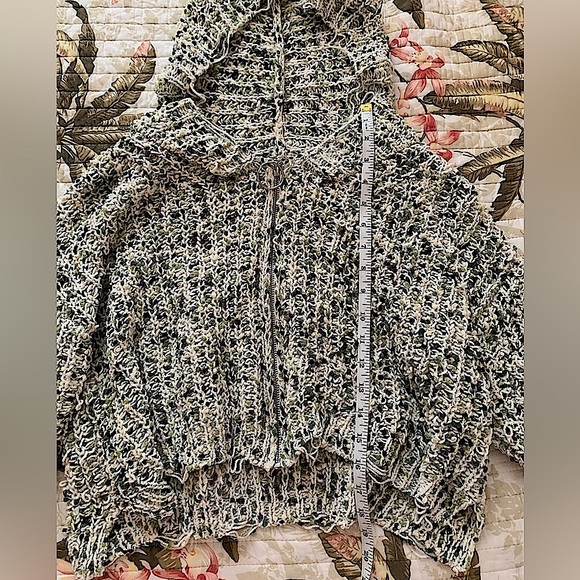 BUCKLE Willow Root Green White Distressed Cable Knit Zip Up Sweater Size Small - Picture 4 of 7